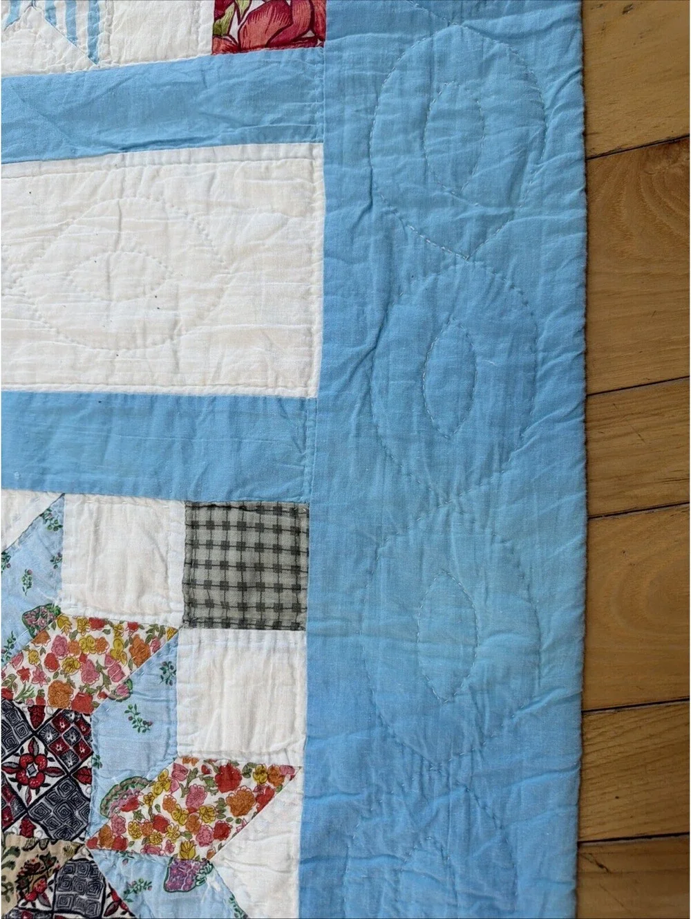 Antique Quilt Hand Pieced Hand Quilted Intricate carpenter Star beautiful Ex Con